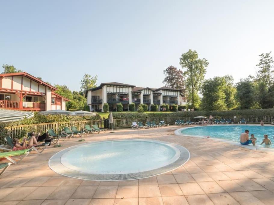Апартаменты 1-Appt Avec Piscine A St-Jean Pays-Basque Uhart-Cize Экстерьер фото